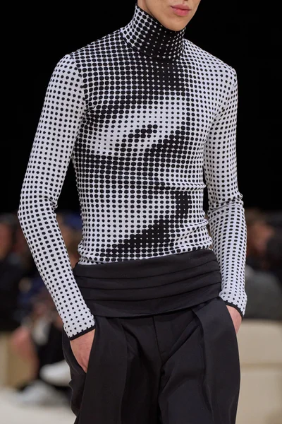 Look 46